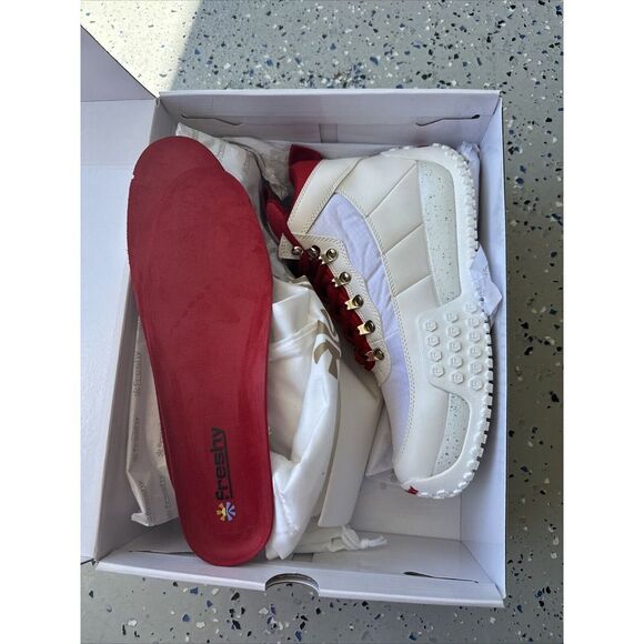 Freshy Navigator Boots White & Red Sneaker/Snow Boots New With Box Size 10 - Picture 4 of 7
